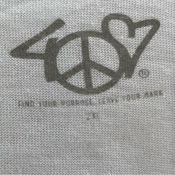 New LBGTQ White t-shirt --‎ perfect for Pride!  -- XL, 1X, 2X - Picture 6 of 8